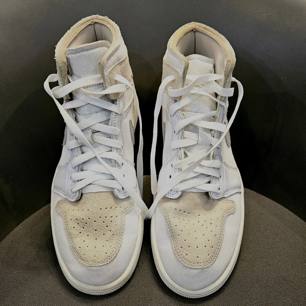 Nike Air Jordan 1 High OG DM9652‑120 Vachetta Tan Sail Orewood Inside Out Mens 9